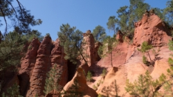 (2015-04) -60- Roussillon